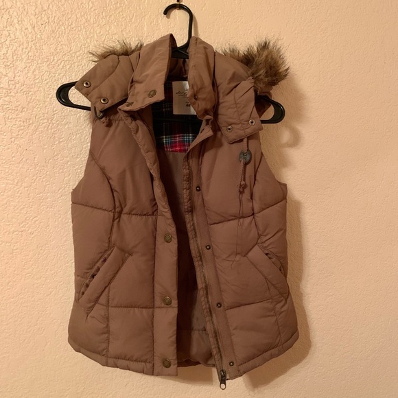 H&M Jackets & Blazers - Puffer Zip Vest with Detachable Hood